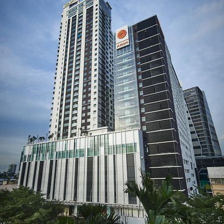 Amari Johor Bahru Hotel Buitenkant foto Amata Riverview Hotel